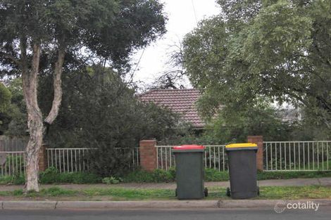 Property photo of 41 Amaroo Street Chadstone VIC 3148