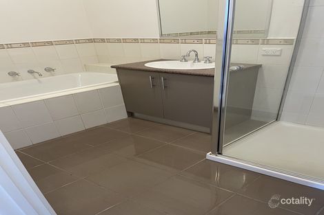 Property photo of 208 Cairnlea Drive Cairnlea VIC 3023