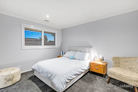 Property photo of 15 Leichhardt Court Sandhurst VIC 3977