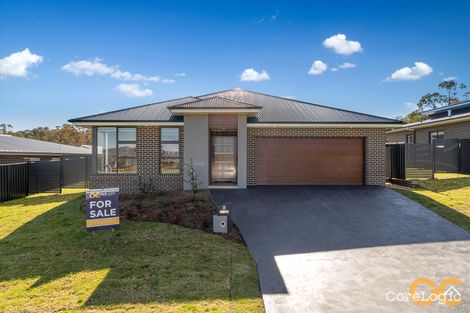 Property photo of 8 Hutchinson Close Orange NSW 2800