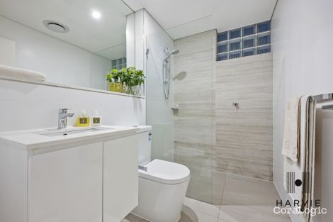 Property photo of 1/18 Shinfield Avenue St Ives NSW 2075