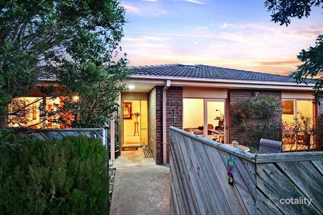 Property photo of 1/7-9 Shanahan Crescent McKinnon VIC 3204