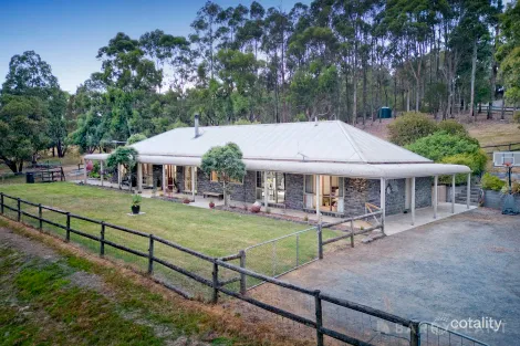 Property photo of 435 Tschampions Road Macclesfield VIC 3782