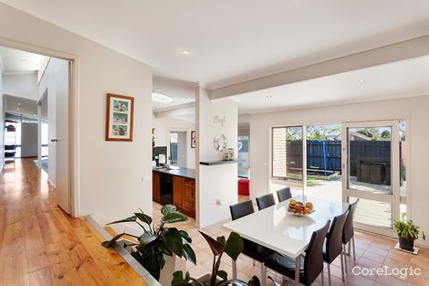 Property photo of 5 Weald Court Frankston VIC 3199