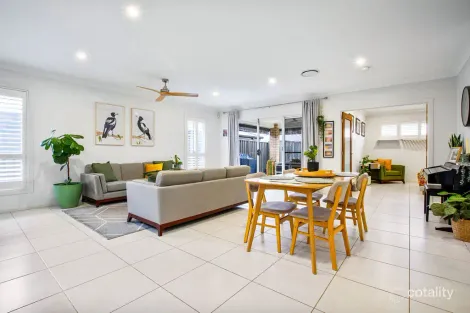 Property photo of 21 Cavalry Street Jordan Springs NSW 2747
