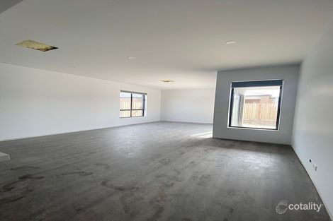 Property photo of 10 Coronidium Street Beveridge VIC 3753