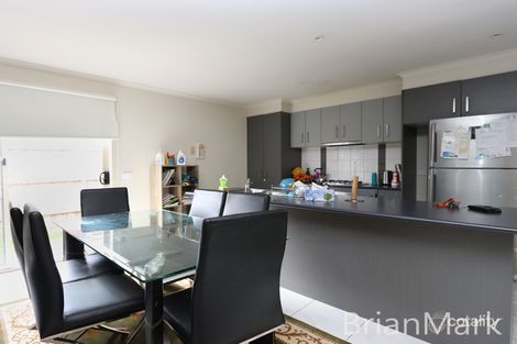 Property photo of 12 Taronga Road Truganina VIC 3029