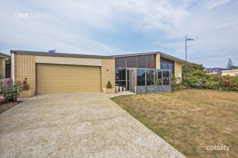 32 Simpson St, Somerset, TAS 7322