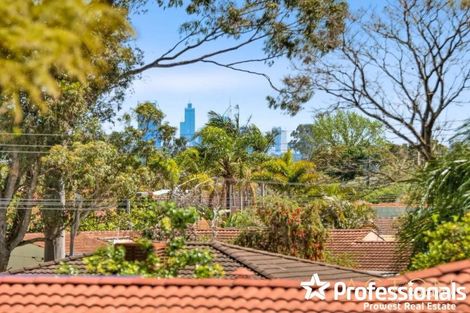 Property photo of 3 Dalby Court Willetton WA 6155