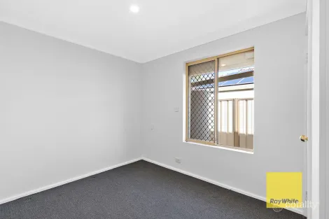 Property photo of 3 Symes Close Seville Grove WA 6112