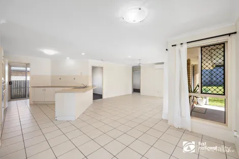 Property photo of 10 Cassim Place Redland Bay QLD 4165