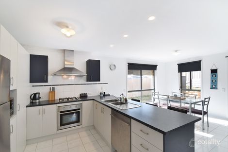 Property photo of 32 Sabella Place Noarlunga Downs SA 5168