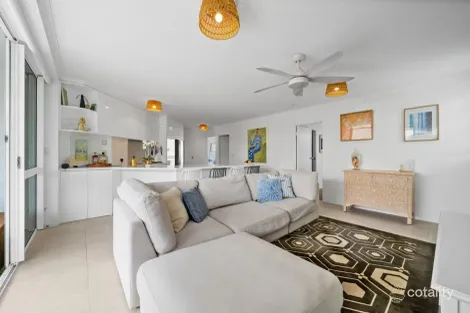 5/20 Ocean St, Mermaid Beach, QLD 4218