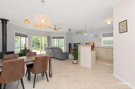 Property photo of 52A Berry Smith Drive Strathalbyn SA 5255