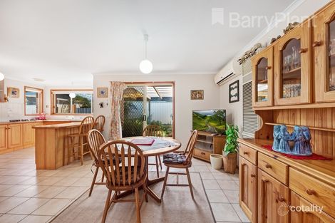 Property photo of 3 Sky Court Werribee VIC 3030