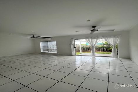 2/14 William St, Alexandra Headland, QLD 4572