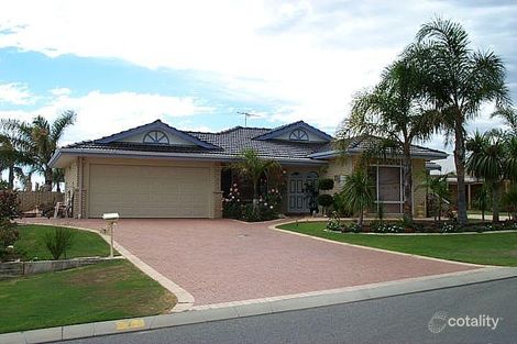 7 Barrier Grn, Ocean Reef, WA 6027