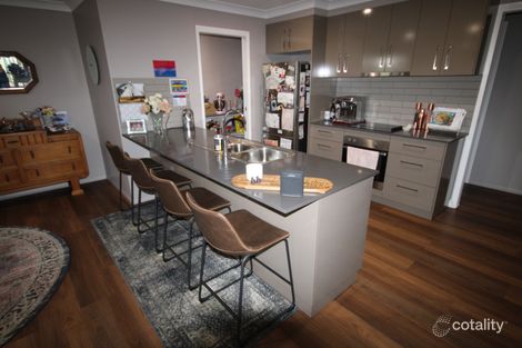 Property photo of 14 Argyle Court Dalby QLD 4405