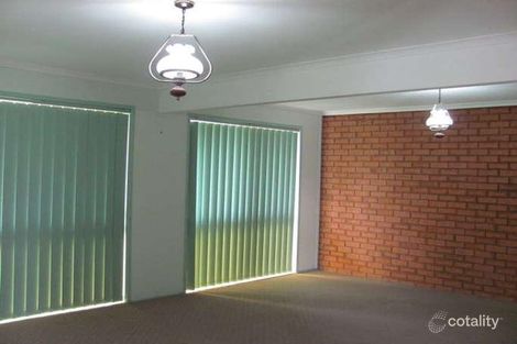 Property photo of 35 Rochester Drive Mount Warren Park QLD 4207