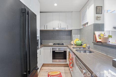 Property photo of 406/4 Como Crescent Southport QLD 4215