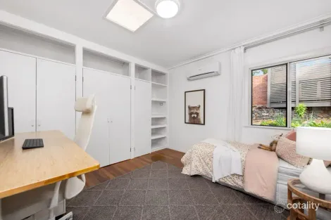 Property photo of 137 Jerrang Street Indooroopilly QLD 4068