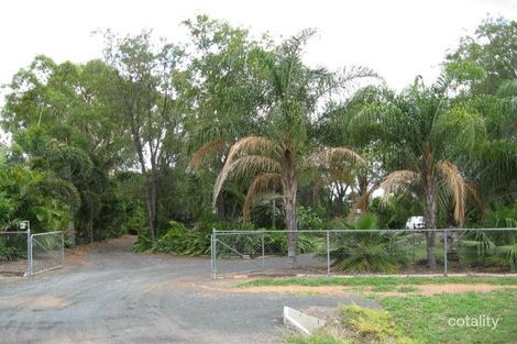 Property photo of 2 Cunningham Drive Emerald QLD 4720