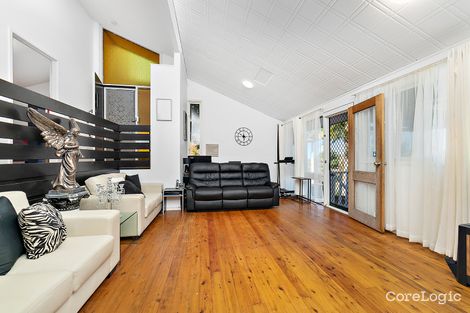 Property photo of 14 Armstrong Avenue Mount Warrigal NSW 2528
