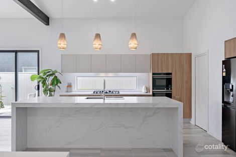 Property photo of 25 Brewerton Close Gledswood Hills NSW 2557
