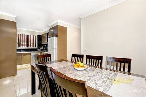 Property photo of 18A Pinnaroo Circuit Meadow Heights VIC 3048