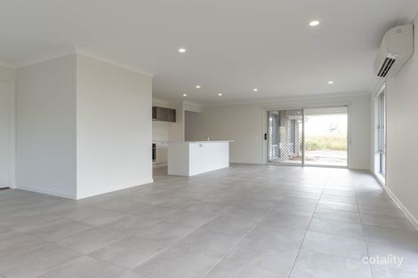 Property photo of 15 Richmond Terrace Plainland QLD 4341