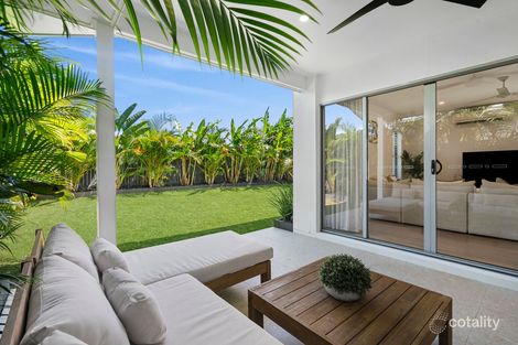 Property photo of 10 Viola Square Peregian Springs QLD 4573