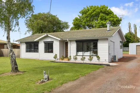 21 Mitchell St, Cobden, VIC 3266