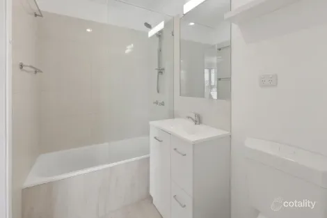 Property photo of 2/63 Shakespeare Street East Mackay QLD 4740