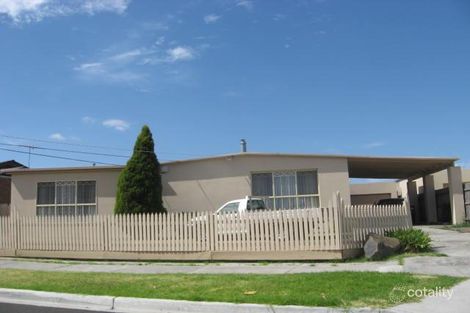 4 Quinn Gr, Keilor East, VIC 3033