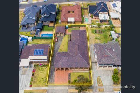 26 Greenfield Rd, Greenfield Park, NSW 2176