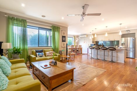 Property photo of 26 Fuschia Grove South Morang VIC 3752