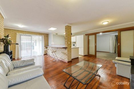 Property photo of 32 Edinburgh Road Forrestfield WA 6058