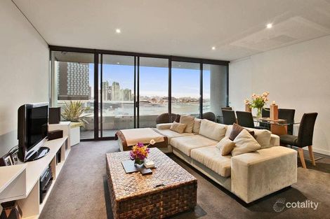 Property photo of 1007/50 Lorimer Street Docklands VIC 3008