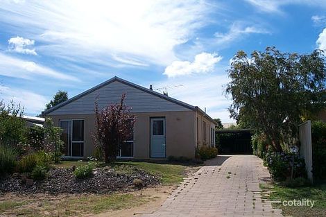 4 Larch Loop, Margaret River, WA 6285