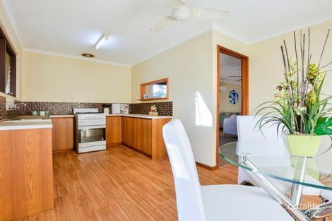 Property photo of 8 Regency Road Happy Valley SA 5159