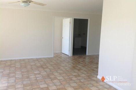 Property photo of 4 Attwood Way Goodna QLD 4300