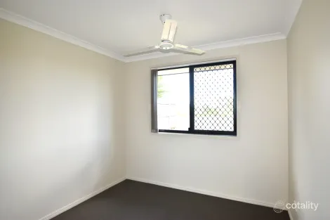 Property photo of 8 Wyara Close Clinton QLD 4680