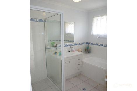 Property photo of 6 Kirton Road Point Vernon QLD 4655