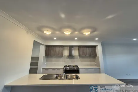 Property photo of 13 Ambleside Crescent Berwick VIC 3806
