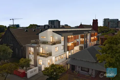 4/30 Pickett St, Footscray, VIC 3011