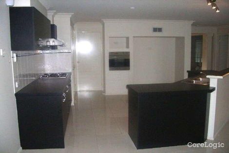 Property photo of 51 Springlake Avenue Caroline Springs VIC 3023