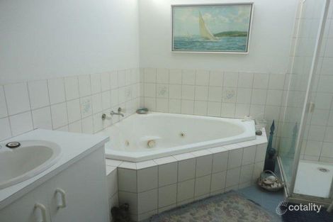 Property photo of 8 Walpole Avenue Indented Head VIC 3223