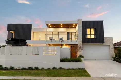 Property photo of 22 Murray Drive Hillarys WA 6025