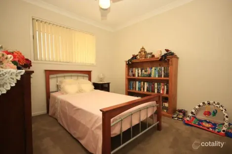 Property photo of 33/2-8 Meadowbrook Drive Meadowbrook QLD 4131
