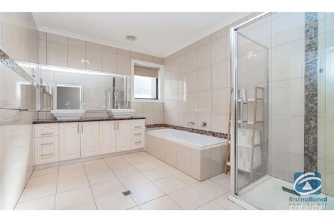 Property photo of 5 Adderley Drive Greenvale VIC 3059